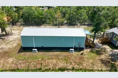 261 W Royal Palm Avenue W, Defuniak Springs, FL 32433 - Photo 16