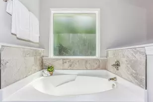 4271 Elvis Presley Dr, Milton, FL 32583 - Photo 22