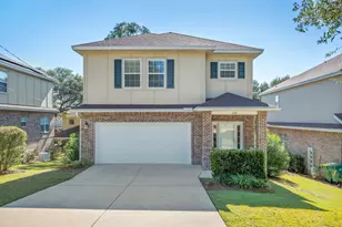 329 Nathey Ave, Niceville, FL 32578 - Photo 2