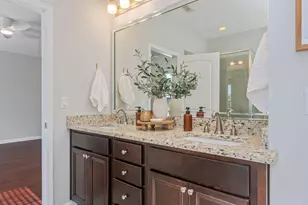 329 Nathey Ave, Niceville, FL 32578 - Photo 24