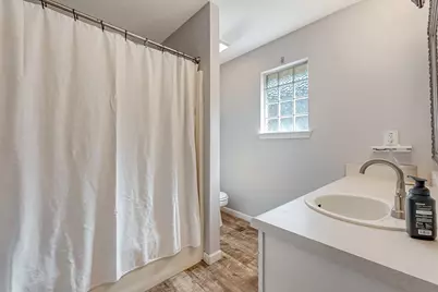 1754 Ivalea Circle, Navarre, FL 32566 - Photo 36