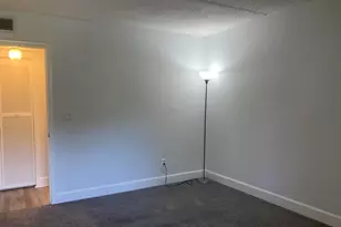 209 W Miracle Strip Parkway W, Mary Esther, FL 32569 - Photo 8