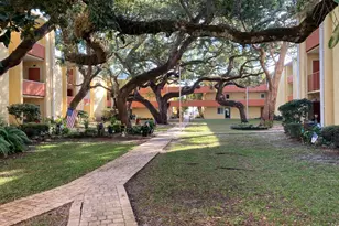 209 W Miracle Strip Parkway W, Mary Esther, FL 32569 - Photo 14