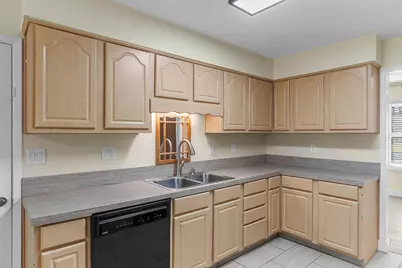 321 Pontevedra Lane, Niceville, FL 32578 - Photo 12