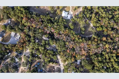 78 April Court, Freeport, FL 32439 - Photo 2