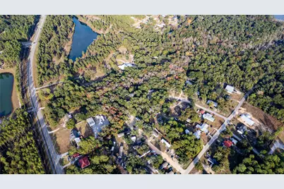 78 April Court, Freeport, FL 32439 - Photo 8