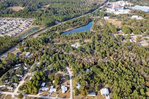 78 April Ct, Freeport, FL 32439 - Photo 4