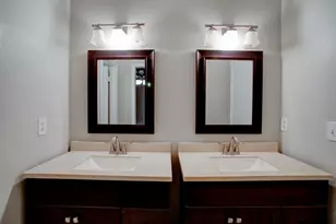 404 Ashley Dr, Crestview, FL 32536 - Photo 14