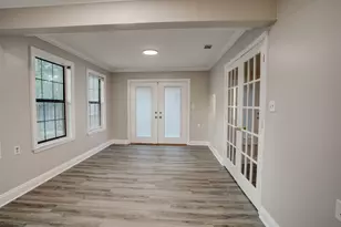 404 Ashley Dr, Crestview, FL 32536 - Photo 10