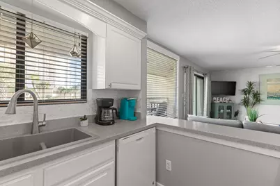 1030 E Highway 98 E #200A, Destin, FL 32541 - Photo 20