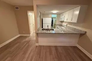 148 5th Ave, Shalimar, FL 32579 - Photo 10