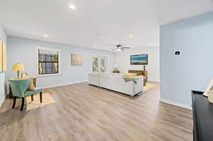 14 NW Bayou Woods Ct NW, Fort Walton Beach, FL 32548 - Photo 8