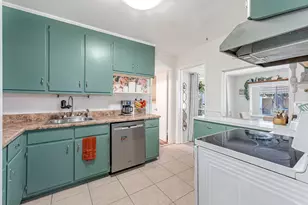 132 NW Loizos Dr NW, Fort Walton Beach, FL 32548 - Photo 14