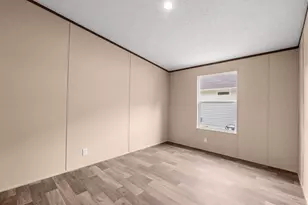 107 N 6th St, Santa Rosa Beach, FL 32459 - Photo 18