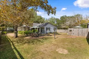 3562 Bob Tolbert Rd, Navarre, FL 32566 - Photo 4