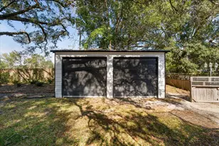 3562 Bob Tolbert Rd, Navarre, FL 32566 - Photo 34