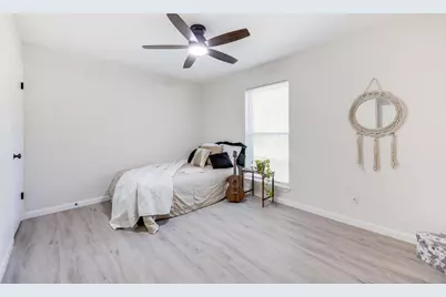 6089 W Dogwood Drive W, Crestview, FL 32536 - Photo 22