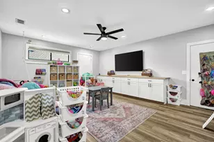 2445 Pretty Bayou Blvd, Panama City, FL 32405 - Photo 20