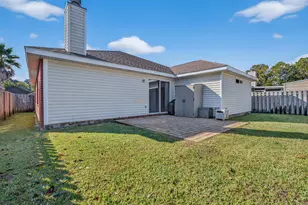 1603 Trent St, Fort Walton Beach, FL 32547 - Photo 32