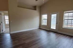 110 Bronze Cir, Crestview, FL 32539 - Photo 6