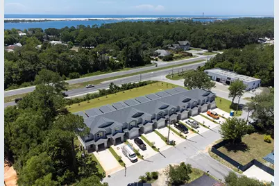 965 Skylark Road, Mary Esther, FL 32569 - Photo 38