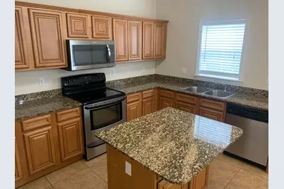 1467 Bentley Circle, Fort Walton Beach, FL 32547 - Photo 4
