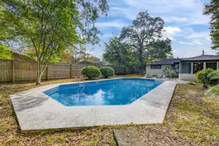 370 Edge Ave, Valparaiso, FL 32580 - Photo 50