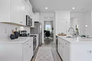 8130 Fox Hunt Dr, Milton, FL 32583 - Photo 10