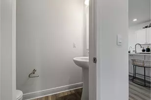 8130 Fox Hunt Dr, Milton, FL 32583 - Photo 12