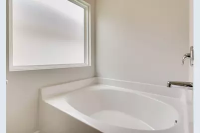 8033 Fir Tree Drive, Milton, FL 32583 - Photo 14