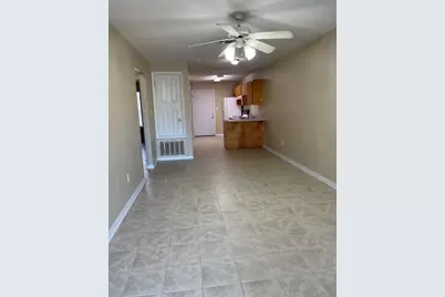 6905 Sea Turtle Circle #E, Navarre, FL 32566 - Photo 2