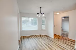 2989 Via Conquistadores, Navarre, FL 32566 - Photo 6