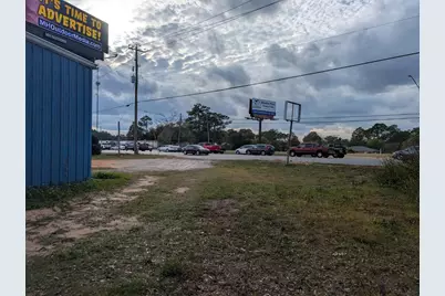 835 N Ferdon Boulevard N, Crestview, FL 32536 - Photo 8