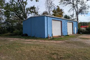 835 N Ferdon Blvd N, Crestview, FL 32536 - Photo 1