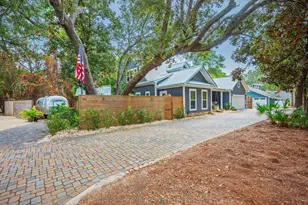 903 E Lido Circle E, Niceville, FL 32578 - Photo 6