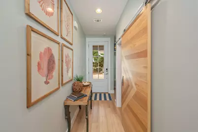 903 E Lido Circle E, Niceville, FL 32578 - Photo 8