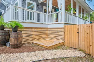 903 E Lido Circle E, Niceville, FL 32578 - Photo 56