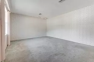 104 22nd St, Niceville, FL 32578 - Photo 2