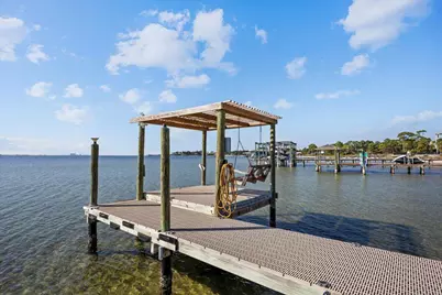 156 Shoreline Drive, Mary Esther, FL 32569 - Photo 66