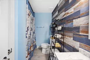 156 Shoreline Dr, Mary Esther, FL 32569 - Photo 38