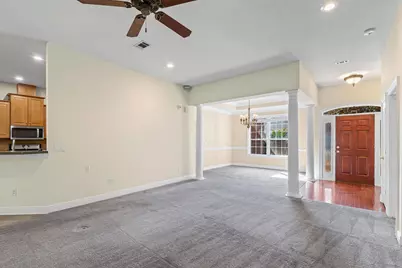 4243 Lost Horse Circle, Niceville, FL 32578 - Photo 8