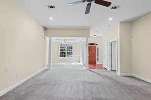 4243 Lost Horse Cir, Niceville, FL 32578 - Photo 10