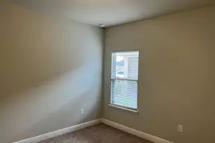 671 Teal St, Crestview, FL 32539 - Photo 12