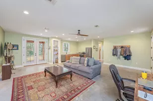 276 Squirrel Rd, Defuniak Springs, FL 32433 - Photo 14