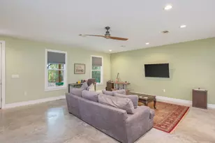 276 Squirrel Rd, Defuniak Springs, FL 32433 - Photo 12