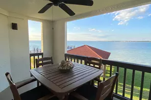 7453 Sunset Harbor Dr, Navarre, FL 32566 - Photo 2