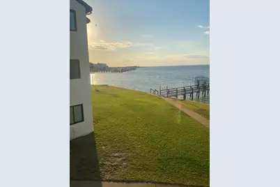 7453 Sunset Harbor Drive #APT 1-207, Navarre, FL 32566 - Photo 10