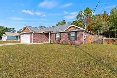 8422 Lucena Street, Navarre, FL 32566 - Photo 2