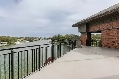 204 Laura Lane, Gulf Breeze, FL 32561 - Photo 38