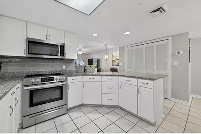 660 Nautilus Court #2311, Fort Walton Beach, FL 32548 - Photo 6